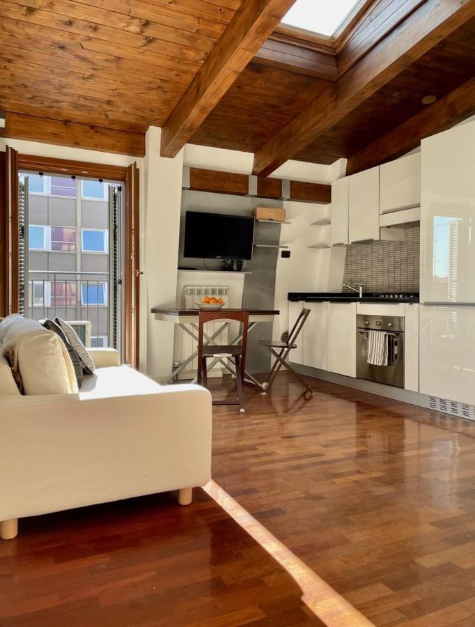 Porta Venezia-Cozy Apartment Milánó Kültér fotó