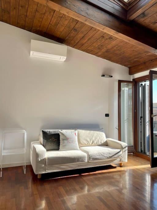 Porta Venezia-Cozy Apartment Milánó Kültér fotó